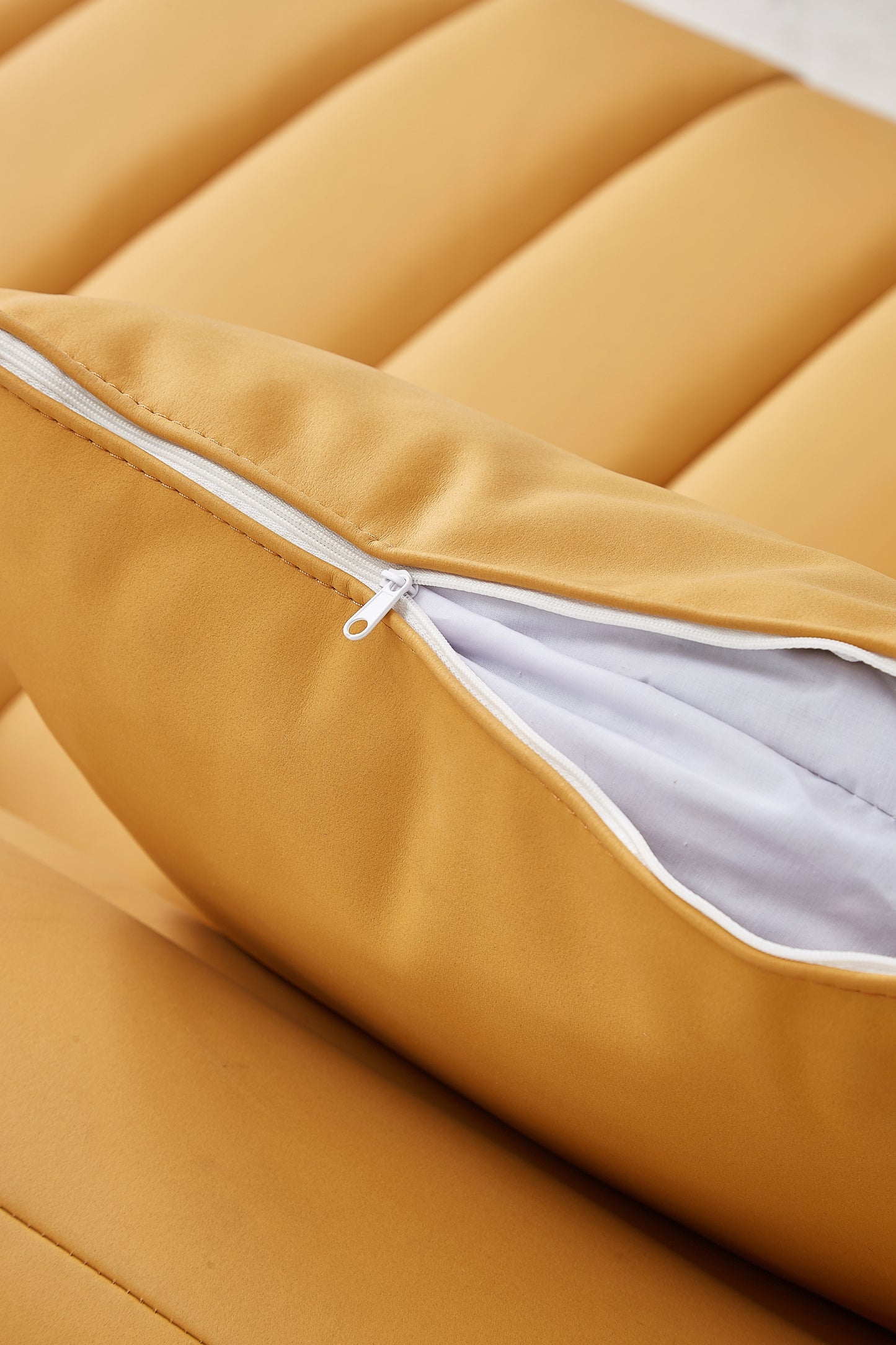 Light Luxury Banana Boat Shaped Couch